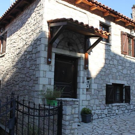 Saint George Hotel Kalavryta Exterior photo