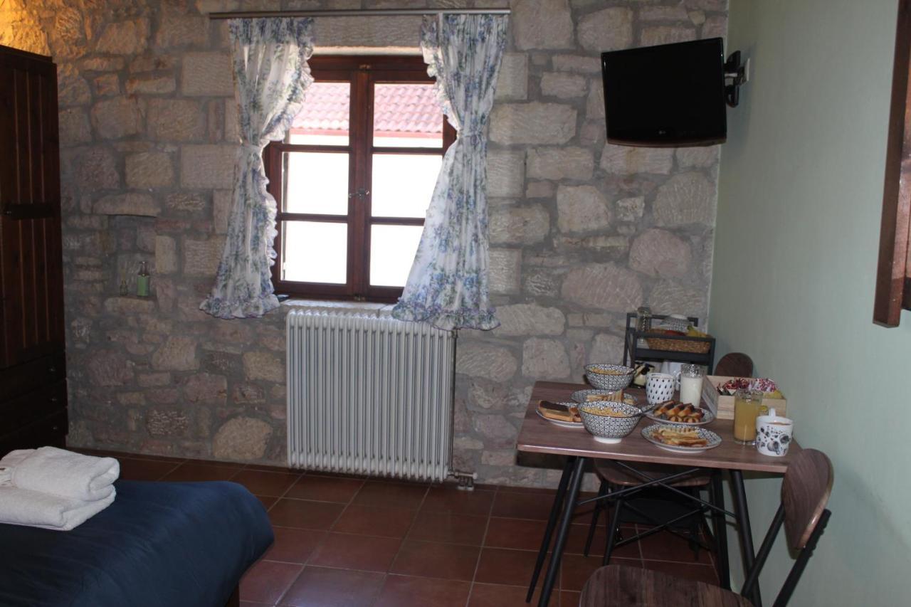 Saint George Hotel Kalavryta Exterior photo
