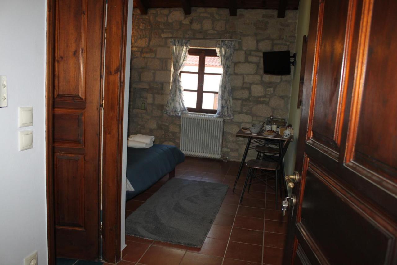 Saint George Hotel Kalavryta Exterior photo